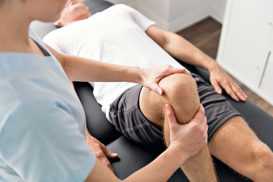 Treatment for Knee Injury in Sterling Heights MI